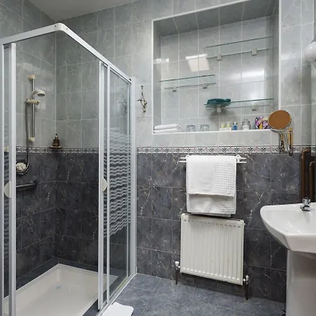 Bed & Breakfast Kilbree House