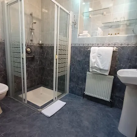 Bed & Breakfast Kilbree House Galway