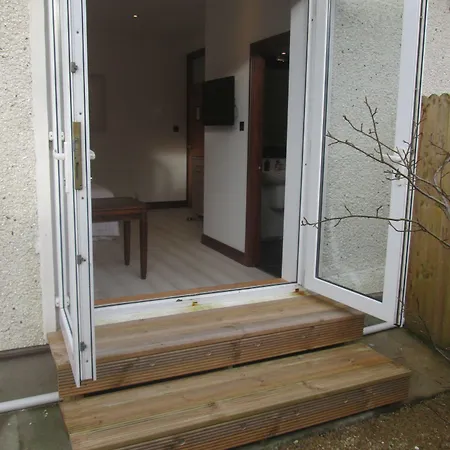 吉尔布瑞食宿酒店