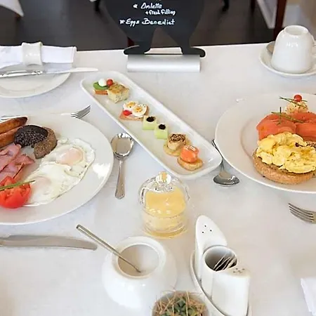 Kilbree House Bed & Breakfast 4*