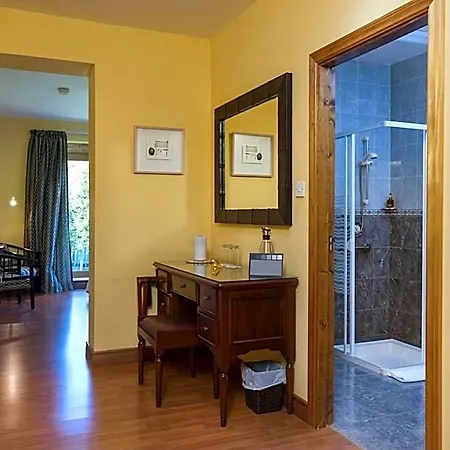 Kilbree House Bed & Breakfast 4*