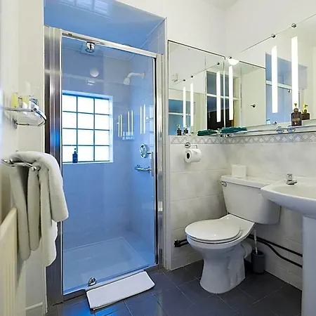 Bed & Breakfast Kilbree House 4*