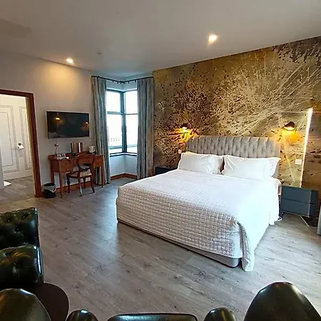 Bed & Breakfast Kilbree House