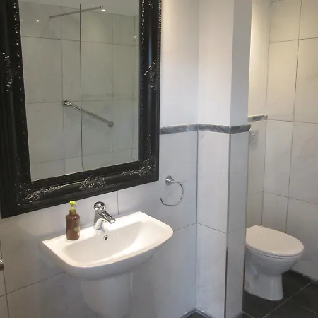 Bed & Breakfast Kilbree House