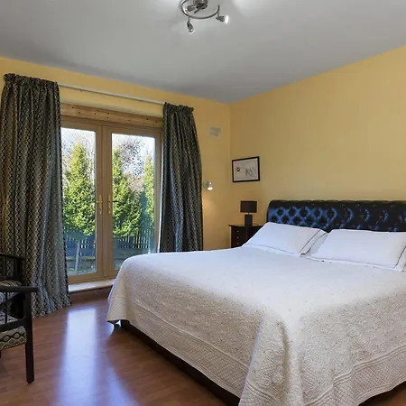 Kilbree House Bed & Breakfast 4*