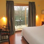 Bed & Breakfast Kilbree House
